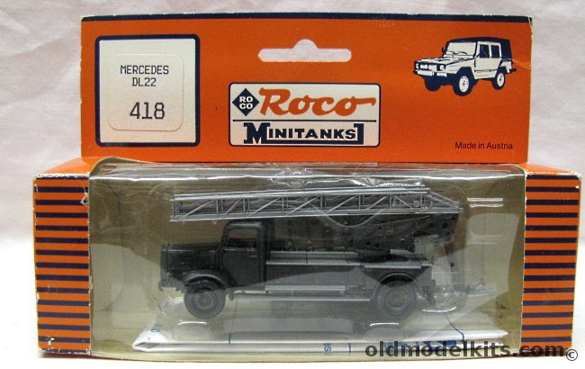 Roco HO Minitanks Mercedes DL22 Fire/Ladder Truck, 418 plastic model kit